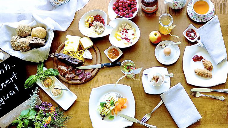 Frühstück aus regionalen Zutaten, Herkunft die man schmeckt