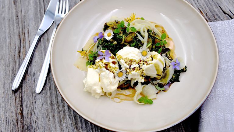 Frühlings-Röhrlsalat mit Mozzarella