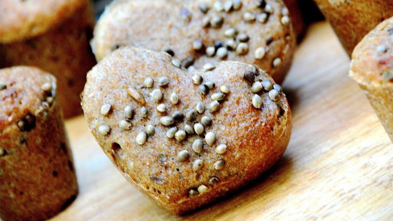 Brot mit Hanfsamen