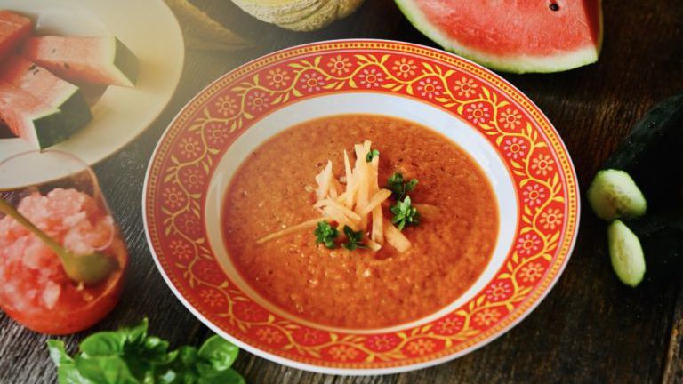 Melonenkaltschale und Melonengranita