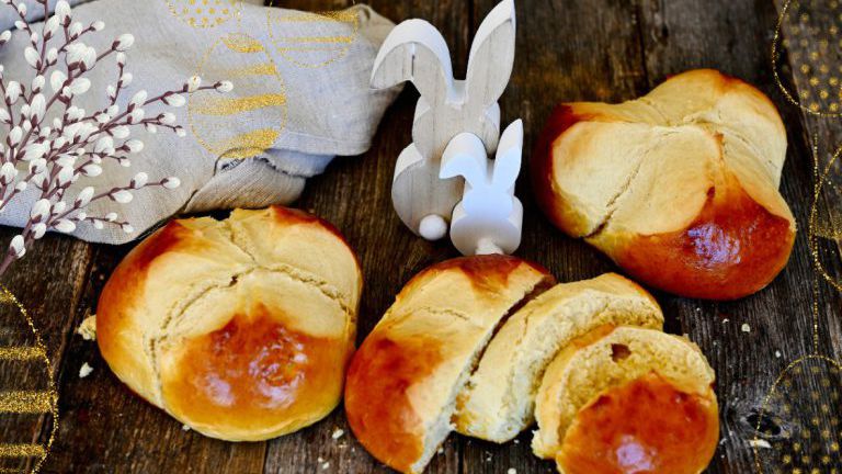 Pilzen mit Osterhase
