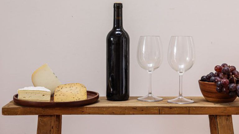 Käse und Wein
