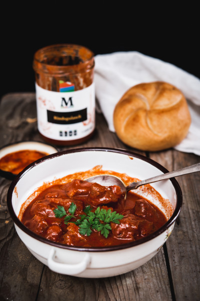 Gulsher Rind Rindsgulasch - Fleischerei Mosshammer - Bauernladen