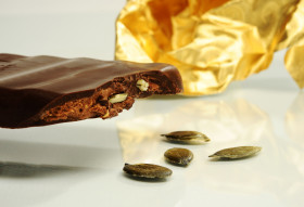 JA- Kürbiskern-Nougat Schokolade
