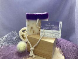 Florianer Seife mit Kordel "Lavendel"