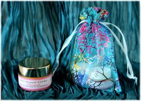 Amyris Skin-Repair-Crème + Proben zum Kennenlernen