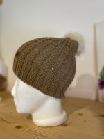 Handgestrickte Hauben aus 100% Alpakawolle