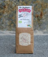 Bio-Nackthaferporridge mit Erdbeeren