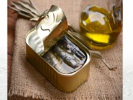Sardinen ohne Gräten mit Olivenöl