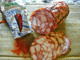Paprika-Speckwurst