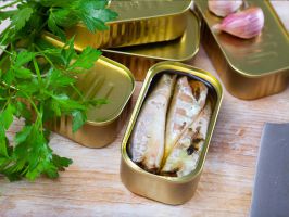 Makrelenfilets mit Weißwein