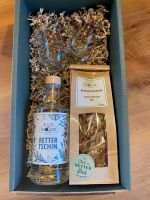 Tschinpackerl mit Gläsern & Cracker