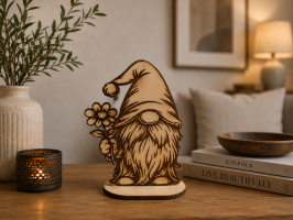 Holz Zwerg mit Blume | Frühlingswichtel aus Holz