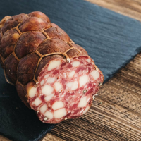 Wilde Käsewurst – 500 g | Wild- & Rindfleisch mit Käse