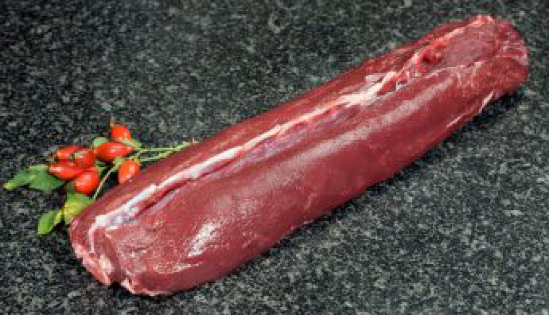 Rehrücken mit Knochen ca. 1,2 - 2,5 kg - Fair Hunt - Wildbret direkt ... Rehrücken mit Knochen ca. 1,2 - 2,5 kg - Fair Hunt - Wildbret direkt ...