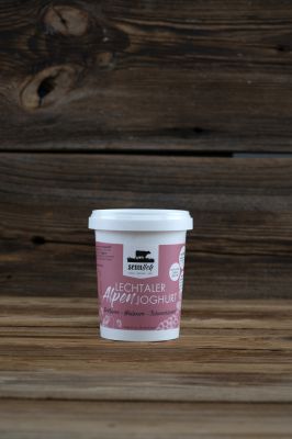 Lechtaler Alpenjoghurt Erdbeere-Himbeere-Johannisbeere