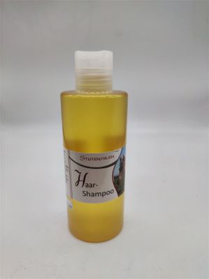 Das ist ein mildes Haarshampoo welches das Haar sanft reinigt und stärkt.
Es entnimmt überschüssiges Fett und versorgt die Kopfhaut.
Bei unwohlsein der Kopfhaut ist dieses Haarshampoo sehr zu empfehlen. Hochwertige ätherische Öle und Pflanzenextrakte pflegen die Kopfhaut. Das Haar wird sanft gereinigt und geschmeidig.
Angereichert mit Weizenprotein, Arnika und Teebaumextract.
Ingredients: Aqua, Sodium Cocoamphoacetate, Lauryl Glucoside, Sodium Cocoyl Glutamate, Sodium Lauryl Glucose Carboxylate, Equae Lac Powder, Cyamopsis Tetragonoloba Gum, Elastin, Coco Glucoside, Glyceryl Oleate, Glycerin, Glycol Distaerate, Sodium Laureth Sulfate, Cocamide MEA, Laureth-10, Aloe Barbadensis Gel, Arnica Montana Flower Extract, Alcohol Denat., Hydrolyzed Wheat Protein, Oryza Sativa Extract, Phenethyl Alcohol, Alanine, Serine, Citric Acid, Biotin, Melaleuca Alternifolia Oil, Farnesol, Propanediol, Phenethyl Alcohol, Undecyl Alcohol, Parfum; Limonene*, Benzylalkohol*;