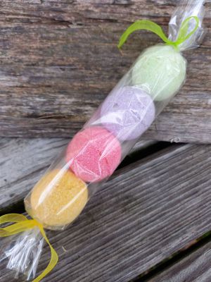 Sprudelbadekugel 4er-Set

4x Badespaß mit Pflege für groß & klein

* Orange * Rosenduft

* Lavendel * Lemongras